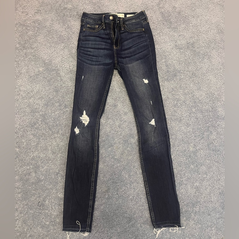Hollister skinny jeans